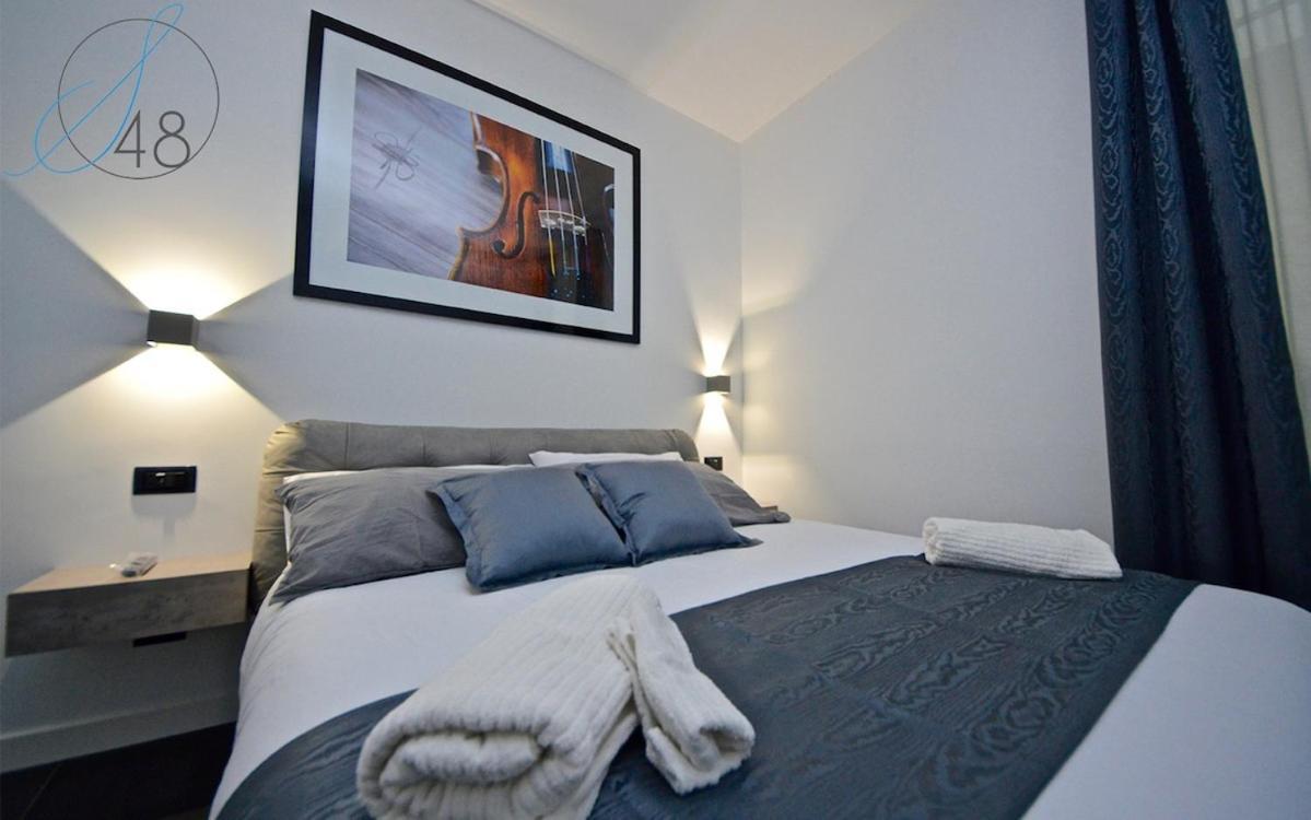 Suite Quarantotto Luxury House Naples Extérieur photo